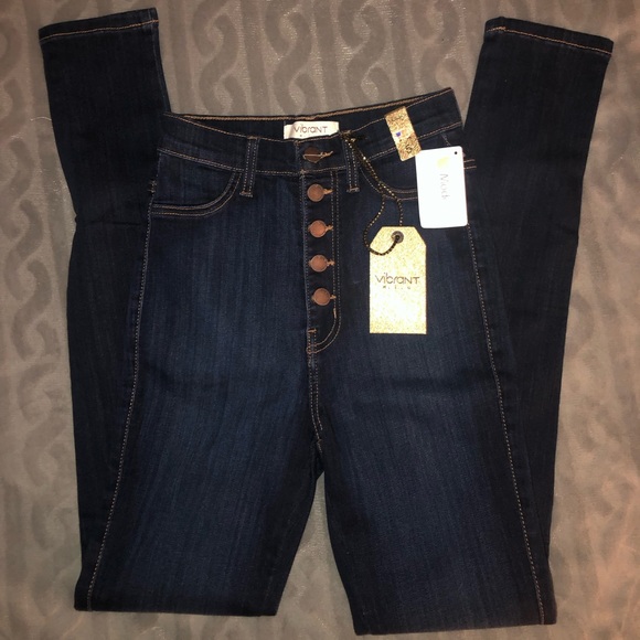 Lot of 7 pairs of both high waisted and mid rise jeans - Picture 2 of 7